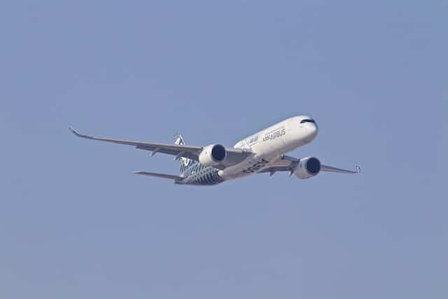 aeroplane taking off